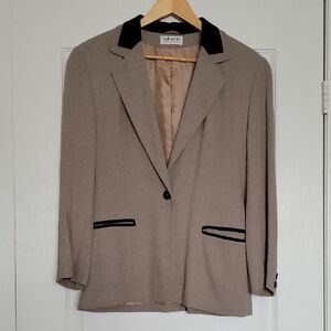 Women's Tan Blazer